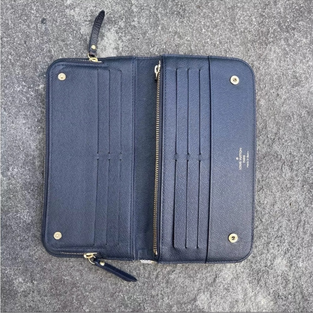 Louis Vuitton Damier Azur Voyages Organizer/Wallet - Picture 4 of 11
